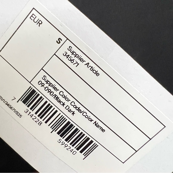 New Weekday Black‎ Boxy Crewneck Shirt Top T-shirt Small - Picture 4 of 5